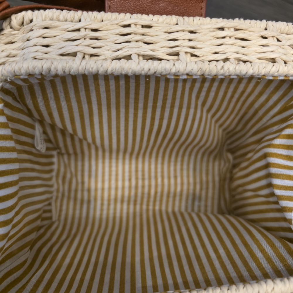 Mini Stylish Cream and Brown Woven Crossbody Bag - Picture 6 of 12